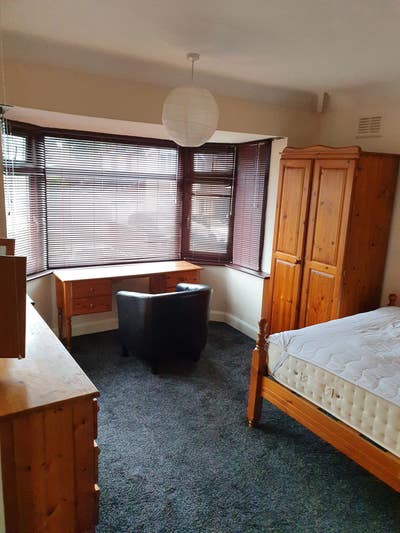 Double Room' in Cheylesmore inc Bills  Main Photo