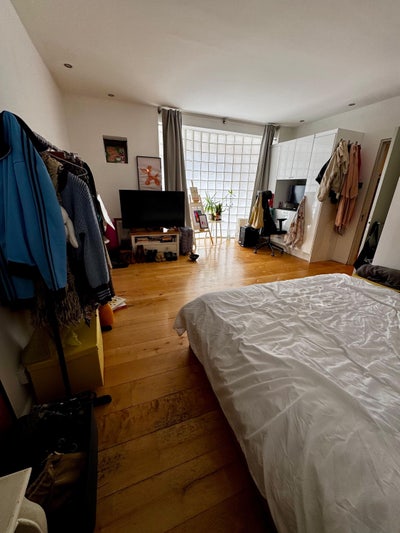 Stoke Newington Flat Main Photo