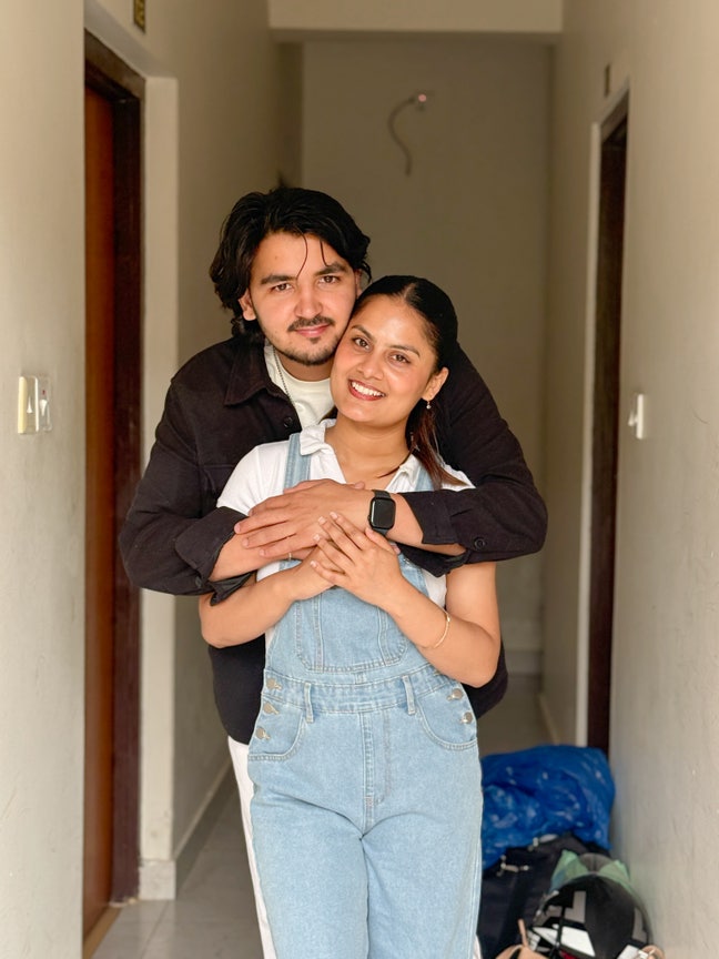 We are a professional couple aged 24 and 27 l... Main Photo