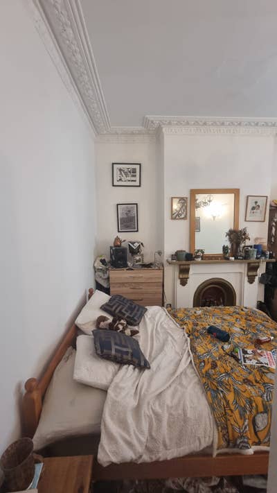 Ground floor room in house near Arsenal Station Main Photo