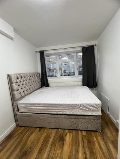 Room Main Photo