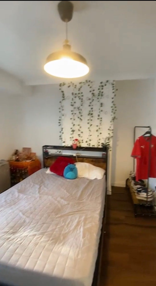 Master bed room for couple  Main Photo
