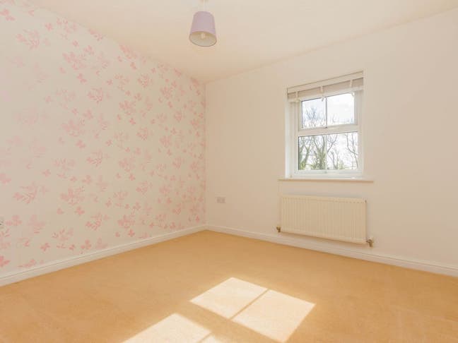 Double room available near Wellingborough Main Photo