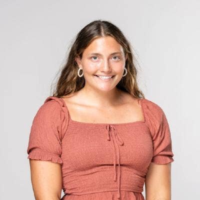 Female Student Looking for Roommate(s) Main Photo