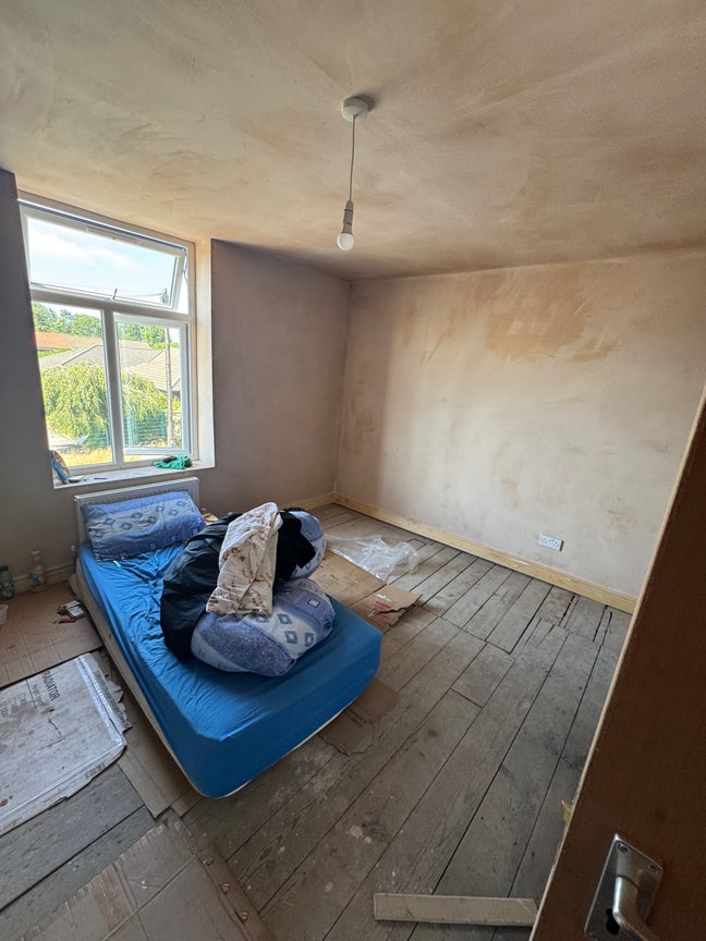 Rooms in Shared Accommodation  Main Photo