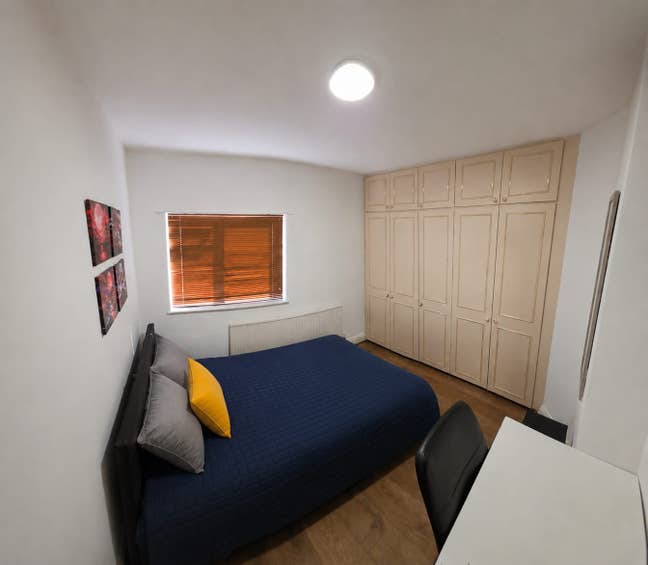 Double Room in Prime Hendon Location (NW4) Main Photo