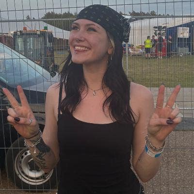 Looking for a room urgently!! Main Photo