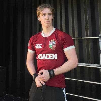 Bit about me, I am a qualified gym instructor... Main Photo