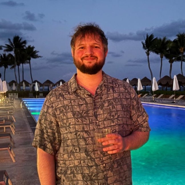 Looking for a buddy up or double room Main Photo