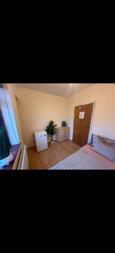 ⭐ Furnished Single Room | &pound;450 PCM | All Bills Inc Main Photo