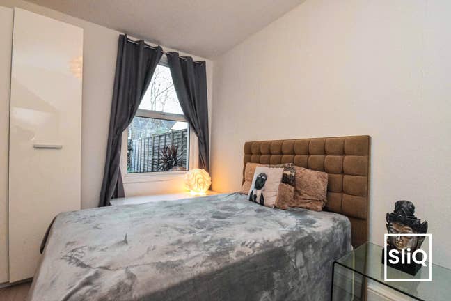 Cosy All Female Home - Balham  Main Photo