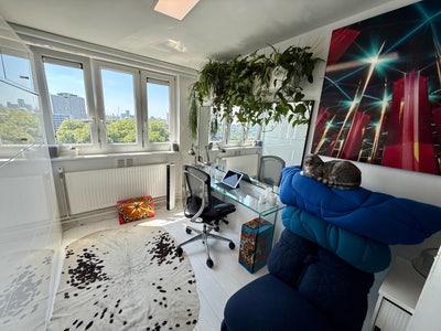 Bright Room, 12th floor, amazing views! Main Photo