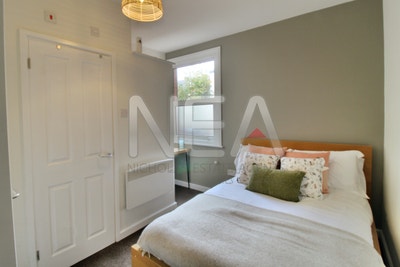 Ormsby Street, Reading Modern House Share  Main Photo