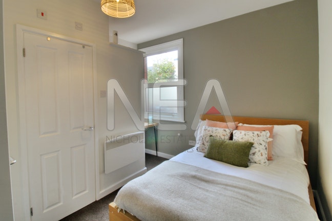 Ormsby Street, Reading Modern House Share  Main Photo