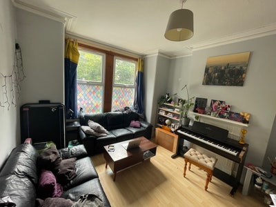 ✨ Fully furnished 4 bedroom house women preferred Main Photo