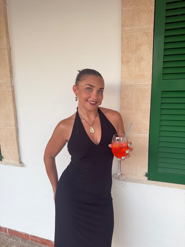 Looking for a flatmate/room Main Photo