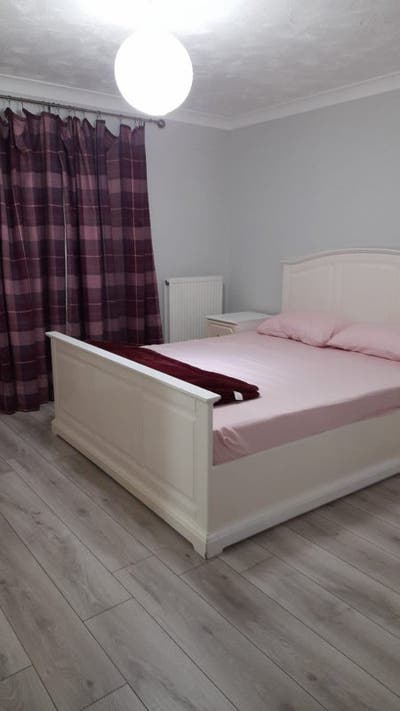 Ensuite Room – St Mary’s Island  &pound;700 Main Photo