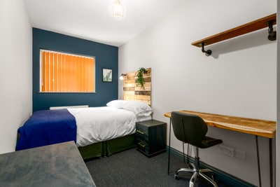 Ensuite Rooms Available 🏡 Westminster Way Main Photo
