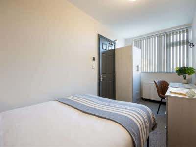 Ensuite Rooms Available 🏡 Crowell Road Main Photo