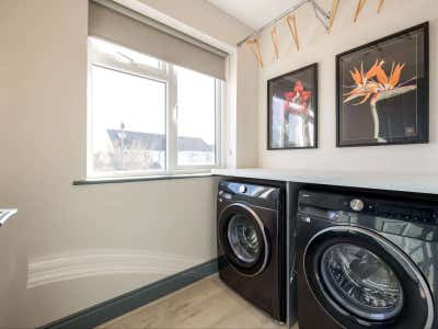 Ensuite Rooms Available 🏡 Arlington Drive Main Photo