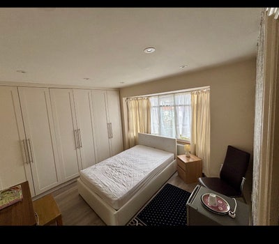 Spacious Double room  Main Photo