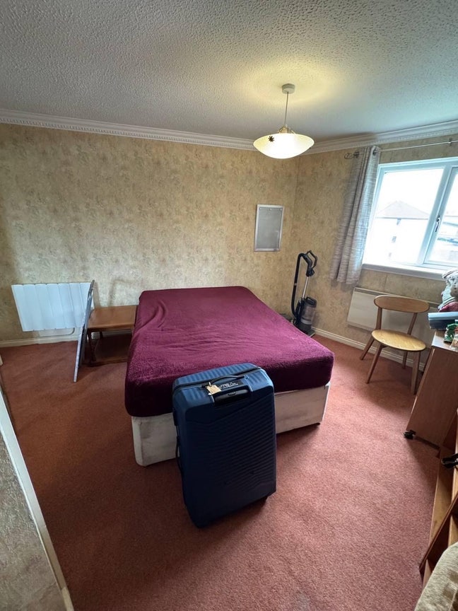     Well-Maintained Flat Available Main Photo