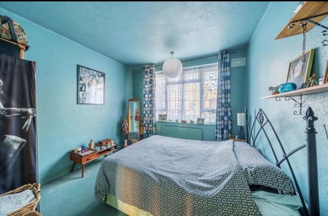 Double bedroom- &pound;800 inc all bills/wifi/parking Main Photo