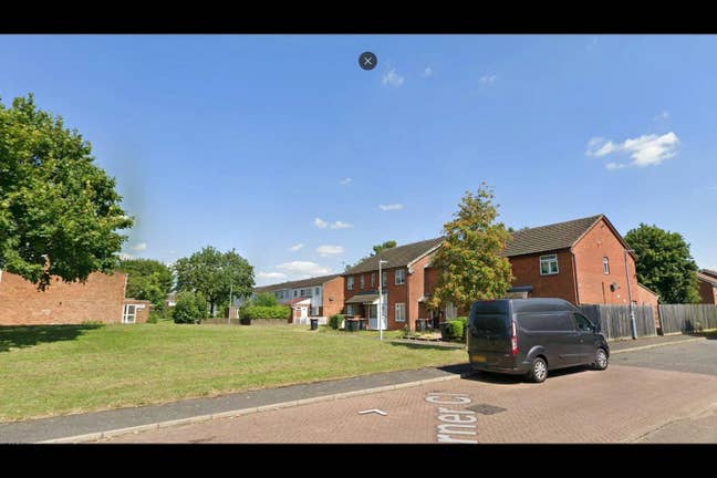 2 rooms in a Spacious & Stylish 1 Bed flat Main Photo