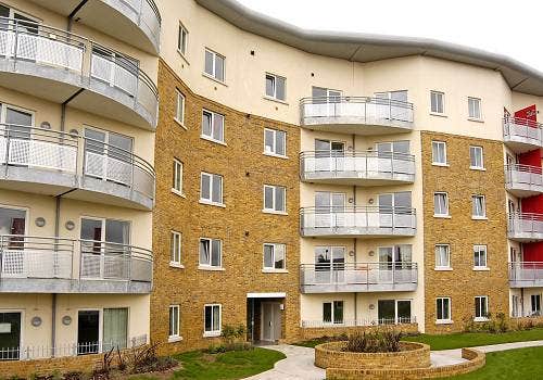 Bow, E3, Superb 2 Double Bedroom Modern Apartment Main Photo