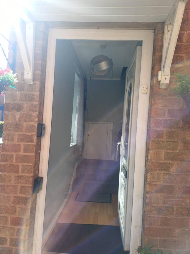 Town centre 1 bedroom to rent  Main Photo