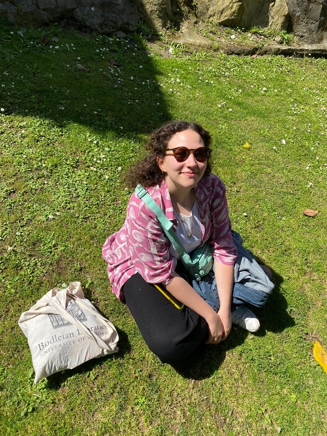 Hi! I'm Zeynep, 26. I'm moving to London from... Main Photo