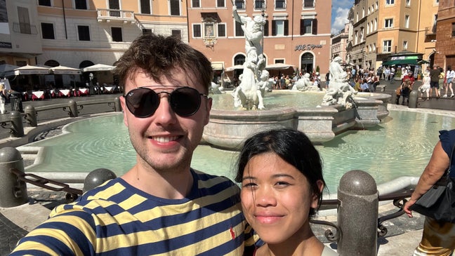 Professional Male seeks a single or double room Main Photo
