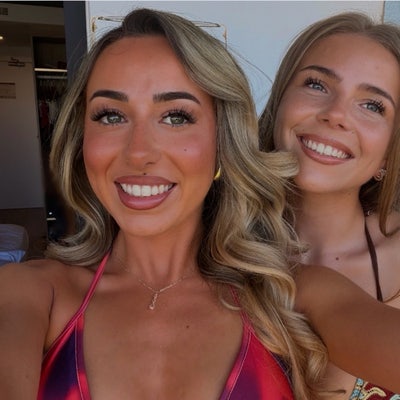 21 Year old girl looking for a female flat share  Main Photo