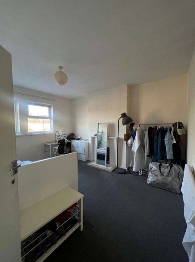 Large Room in Brockley Main Photo