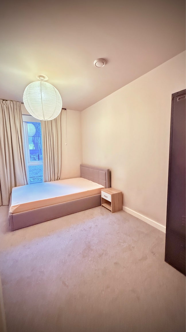 Beautiful Double Room + En-Suit Main Photo