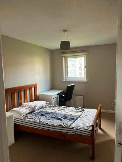 Double Room Available – 2 Bed, 2 Bath Flat, G40 Main Photo