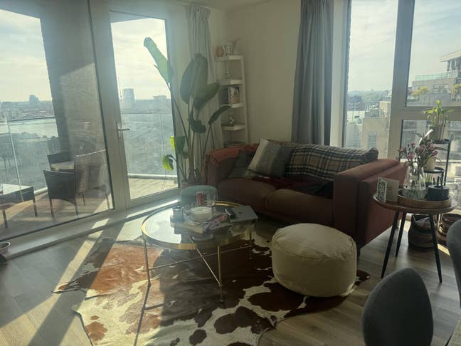 Amazing Flat in Battersea whilst I go traevelling! Main Photo
