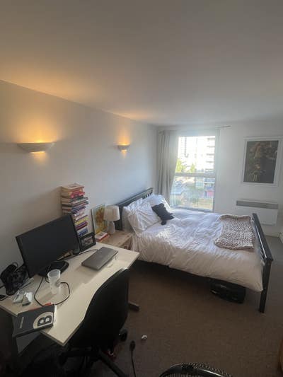 1 Bedroom Short-Term Sublet - De Beavoir Town Main Photo