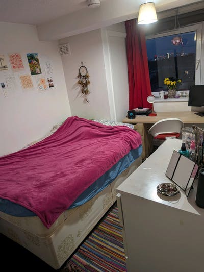 Short term room in Mile End  Main Photo