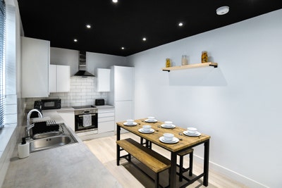 Stylish Co-Living - City Centre  Main Photo