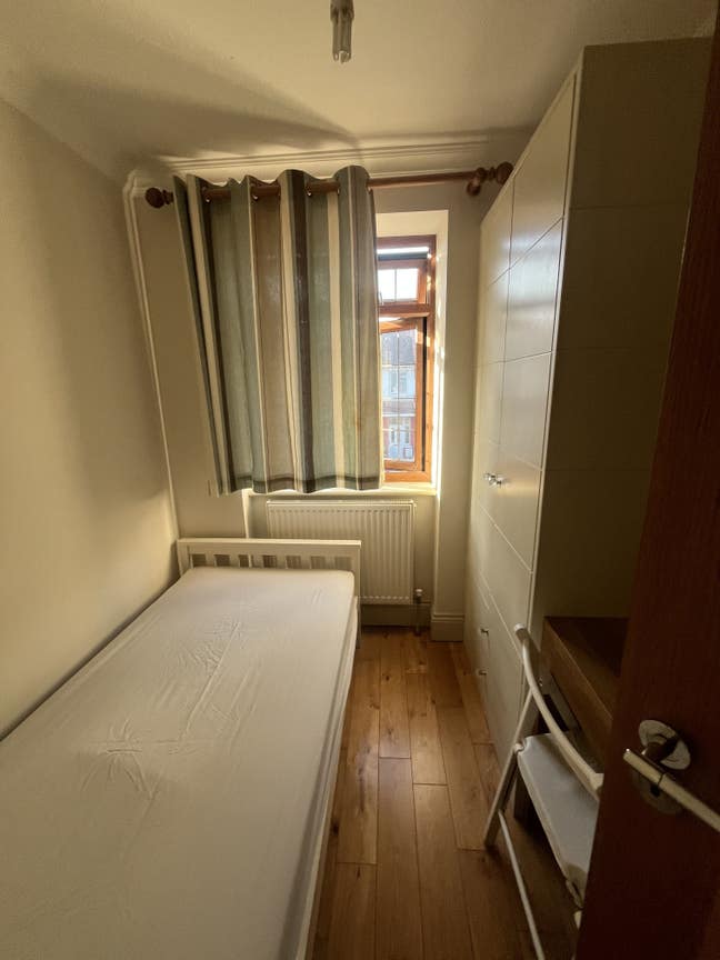Single room for rent Main Photo