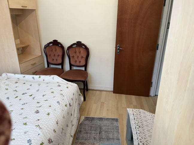 * Cozy Room  Main Photo
