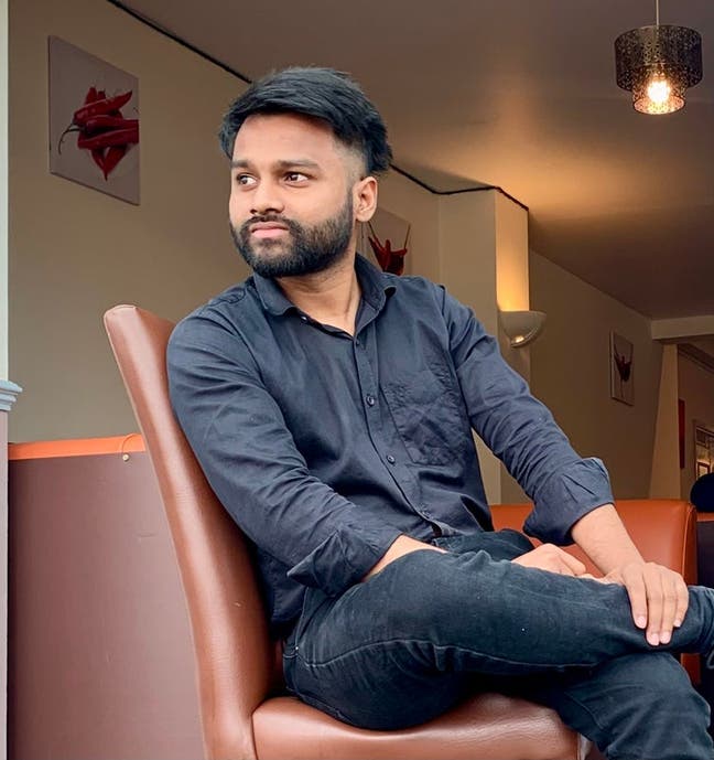 Professional Male seeks a single or double room Main Photo