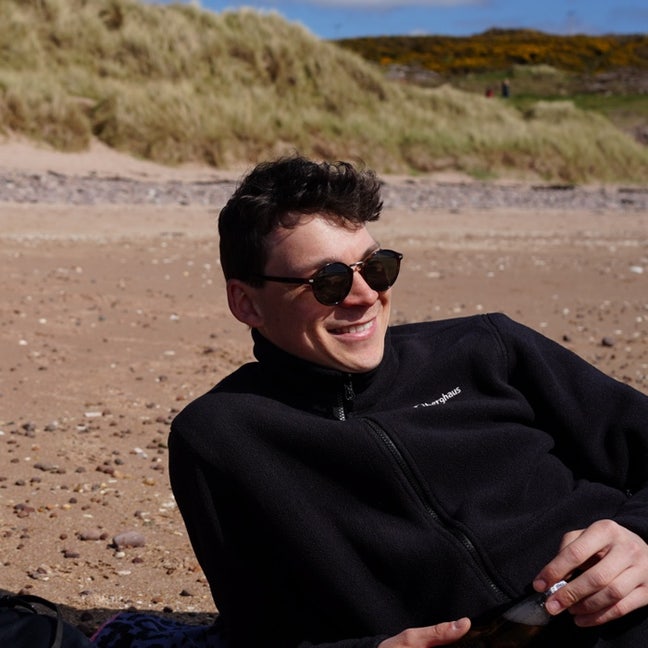 Looking for a flat/house share in Brighton & Hove Main Photo