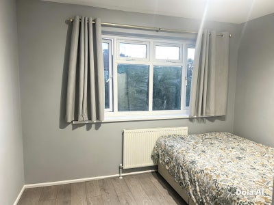 Double room to rent  Main Photo