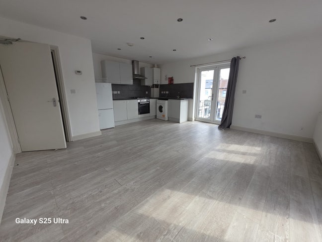 🏡✨ New Flats Available – Thornton Heath ✨🏡 Main Photo