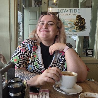 Friendly professional :) Main Photo