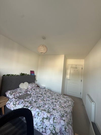 Furnished DoubleRoom with Private Bathroom - G5  Main Photo