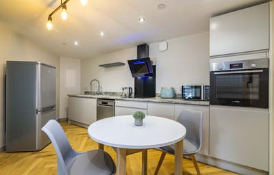 Student Rooms Available- Halifax Place Main Photo