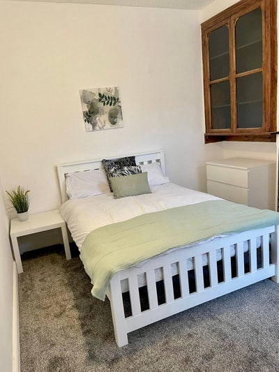 🎉 &pound;200 OFF Your Move-In! Bright and Comfy Room Main Photo
